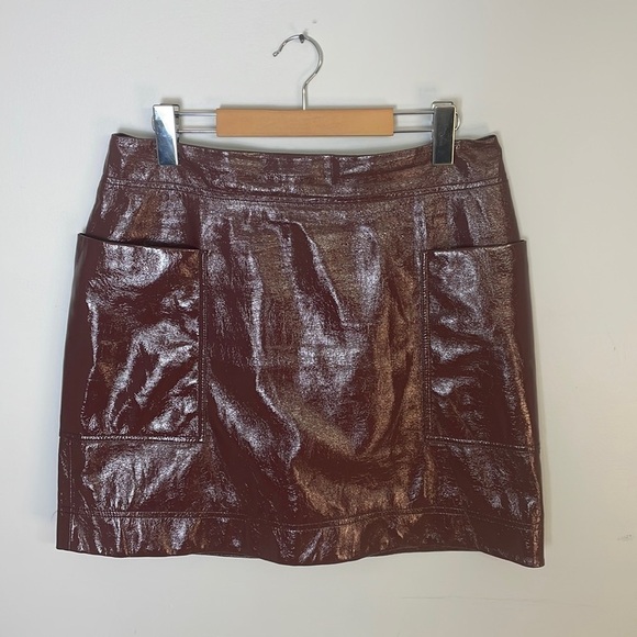 Anthropologie Maeve Faux Burgundy Patent Leather Mini Skirt Sz 14 - Picture 2 of 7